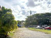 House 3010698923