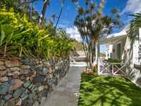 House 3025916076