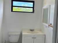 House 3012338324