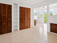 House 3013281878