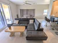 House 3015160922