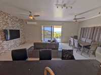 House 3015160943