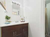 House 3020703845