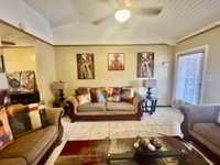 House 3020705527