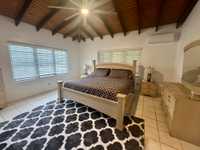 House 3020705571