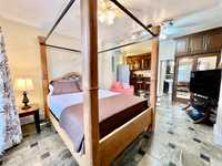 House 3020706230