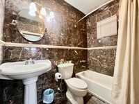 House 3020706265