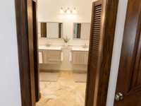 House 3023130934