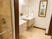 House 3023130937