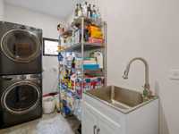 House 3024200618