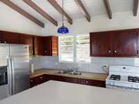 House 3025920960