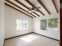 House 3025920968