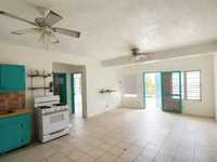 House 3025921058