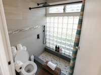 House 3025921771