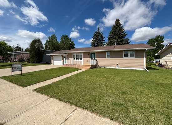 610 6th St SE, STANLEY, House,  sold - Angela Olson, Reynolds Realty