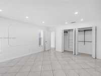 House 3034295709