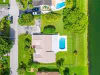 House 3034295806