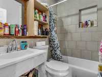 House 3038884450