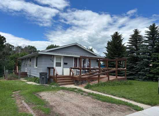 318 5th St SE, Stanley, House,  sold - Angela Olson, Reynolds Realty