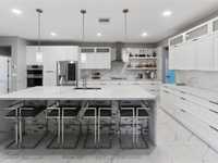 House 3082809543