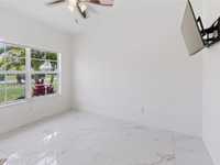 House 3082809586