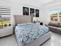 House 3082809613