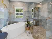 House 3082809646