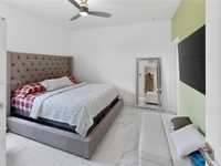 House 3082809664