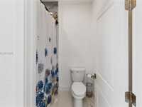 House 3082809745
