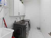 House 3082809756