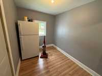 House 3090952060