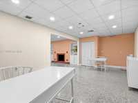 House 3093996870