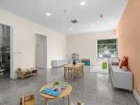 House 3093996931