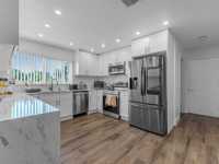 House 3100570834