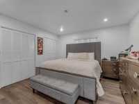 House 3100570847