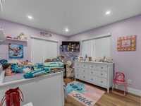 House 3100570872