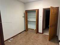 House 3104368010