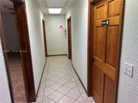 House 3104368111