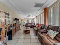 House 3114602427