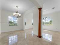 House 3119958038