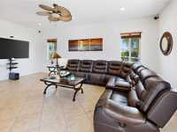 House 3138027894
