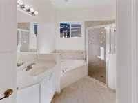 House 3138027930