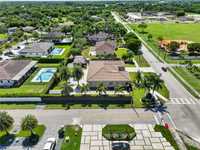 House 3138027996