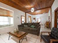 House 3150021375