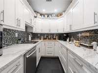 House 3175307791