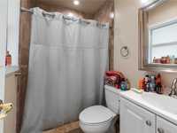 House 3175307838