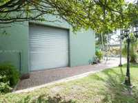 House 3175307871
