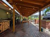 House 3175307925