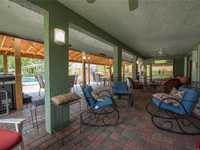 House 3175307944
