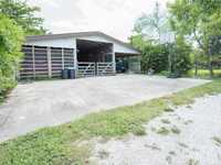 House 3175307976